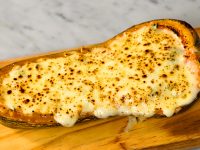 Abóbora recheada com queijo